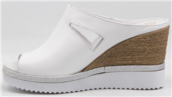 Mammamia D25YT 1455 Beyaz Bayan Terlik