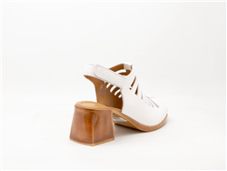 Gedikpaşalı LM 12001 Beyaz Bayan Sandalet