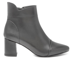 Gedikpaşalı FLR 1063 Siyah Klasik Bayan Bot